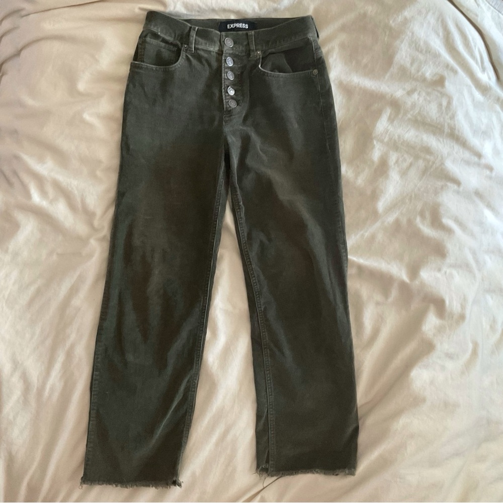 Express Green Corduroy Cropped Pants